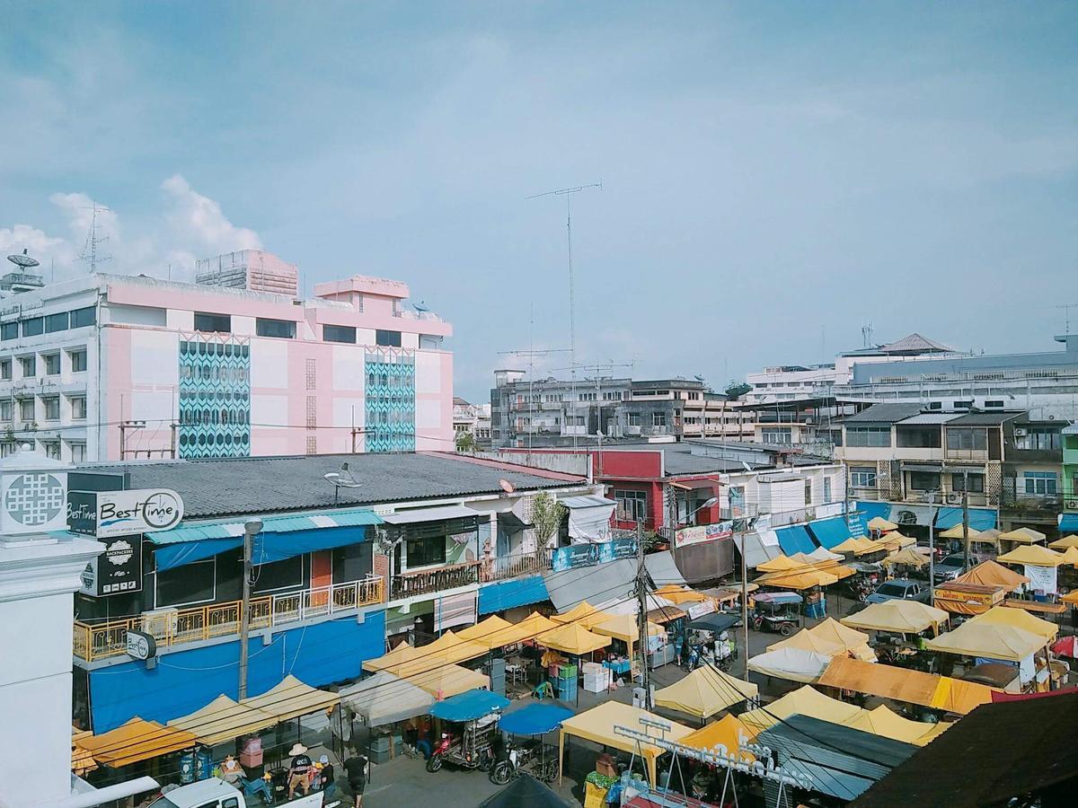 Ostello Siri Krabi town Esterno foto